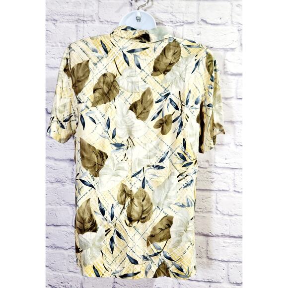 Vintage Teddi Cream Green Blue Yellow Floral Print Button Up Medium Lightweight - Picture 3 of 5